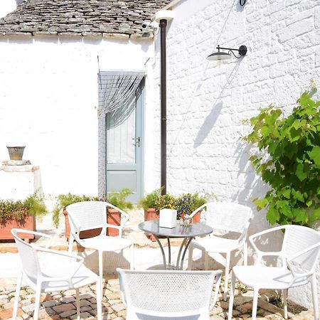 ألبيروبيللو Corte Trullo Sovrano B&B المظهر الخارجي الصورة