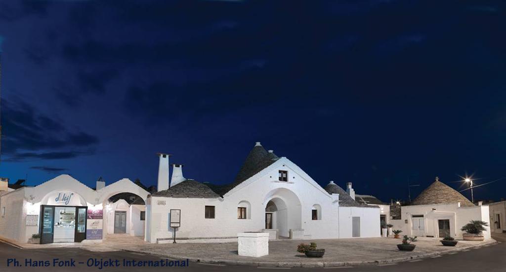 ألبيروبيللو Corte Trullo Sovrano B&B المظهر الخارجي الصورة